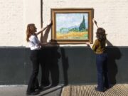 National Gallery takes art to town centres