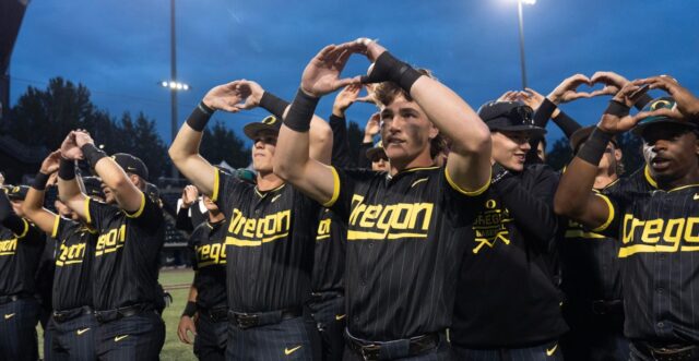 NCAA baseball tournament: 4 things we learned on Day One NCAA baseball tournament: 4 things we learned on Day One