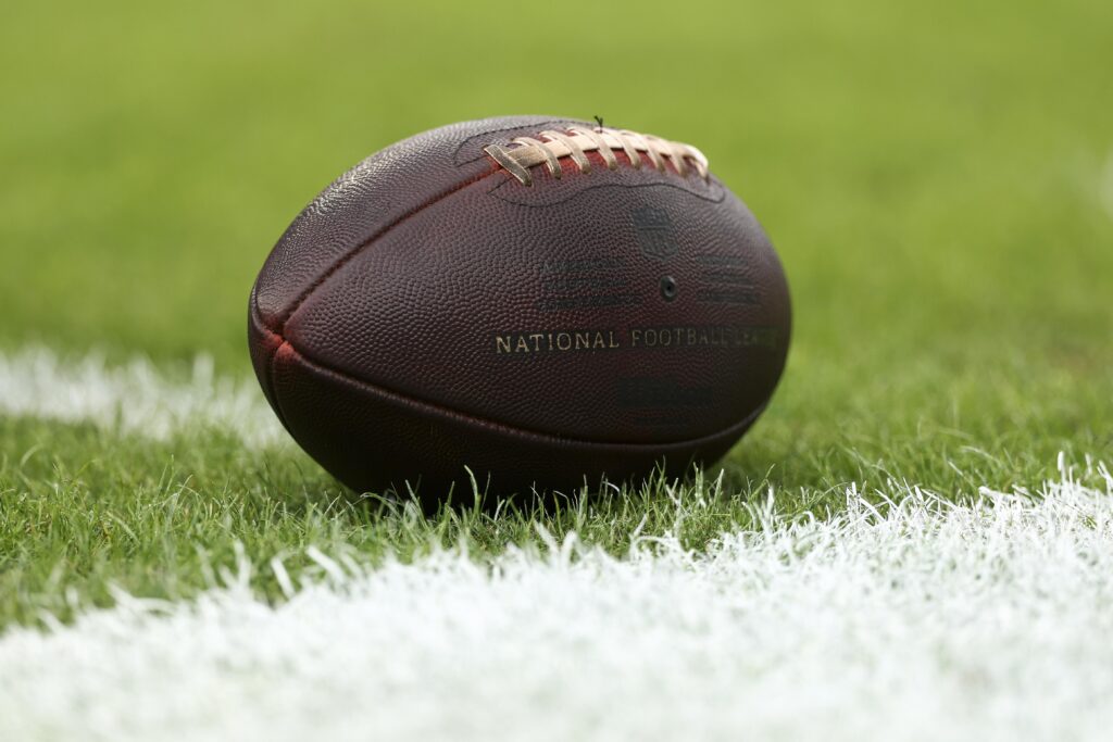 Playing surfaces become new battleground for NFL CBA