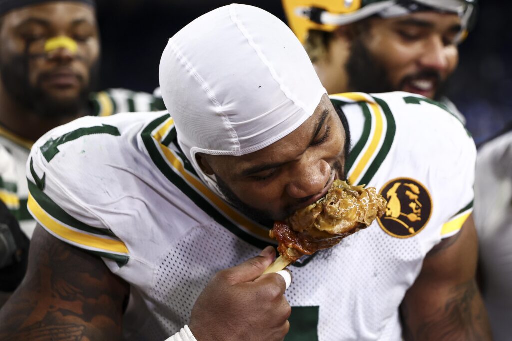The NFL’s Thanksgiving scheduling is so dumb