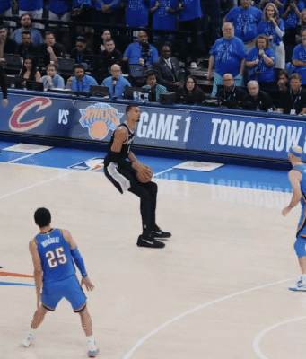 Victor Wembanyama recreated Steph Curry’s best shot ever to break the Thunder’s heart again Victor Wembanyama recreated Steph Curry’s best shot ever to break the Thunder’s heart again